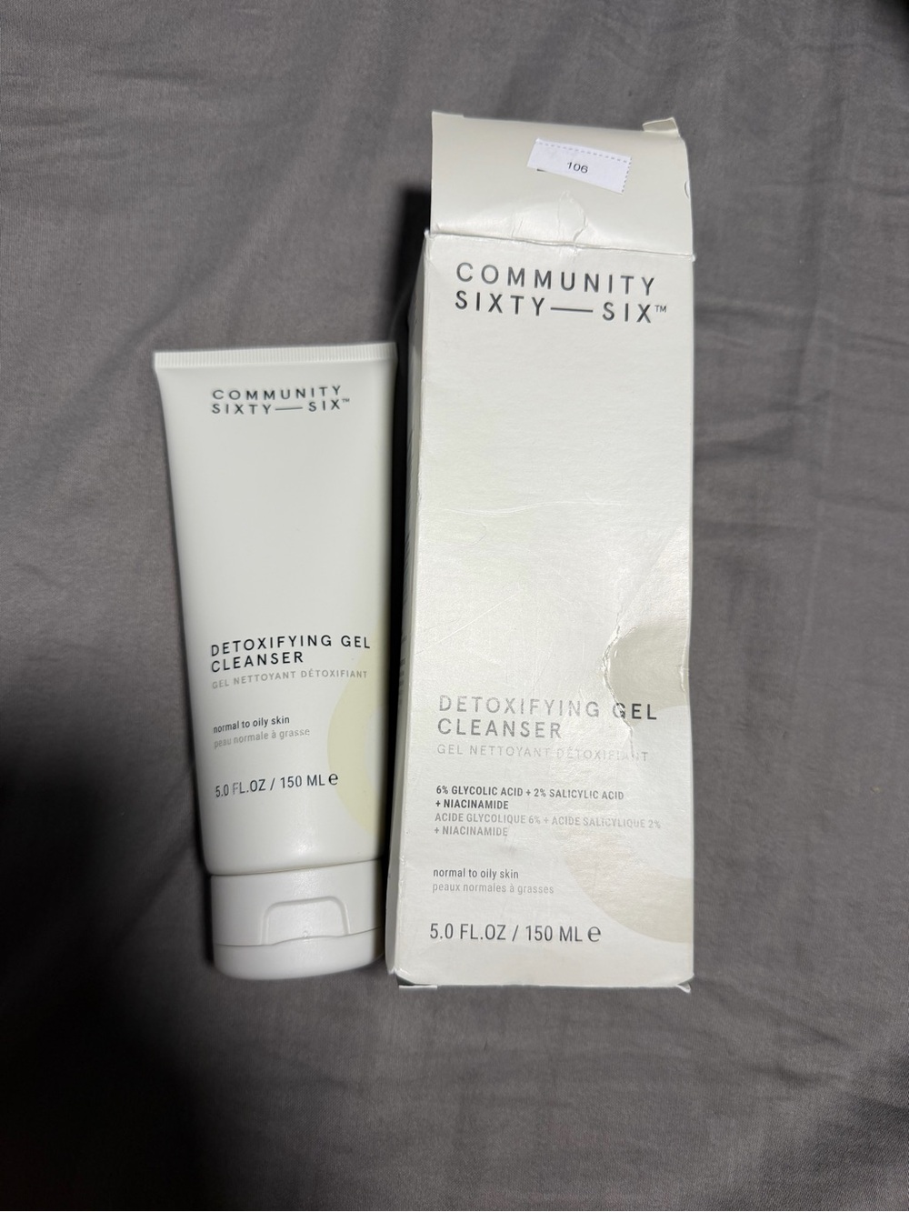 Community Sixty Six Detoxifying Gel Cleanser - White